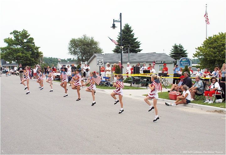 2Beaver_Beacon_Beaver_Island_4th_of_July_2003_JC_5667