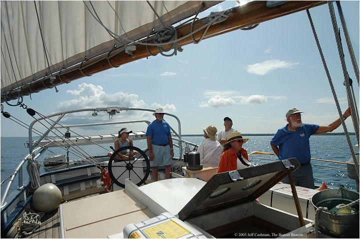 2Madeline-Beaver-Beacon-Looking-Back-under-sail